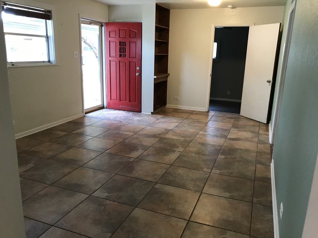 119 Greenlawn Ave - Photo 2 of 14