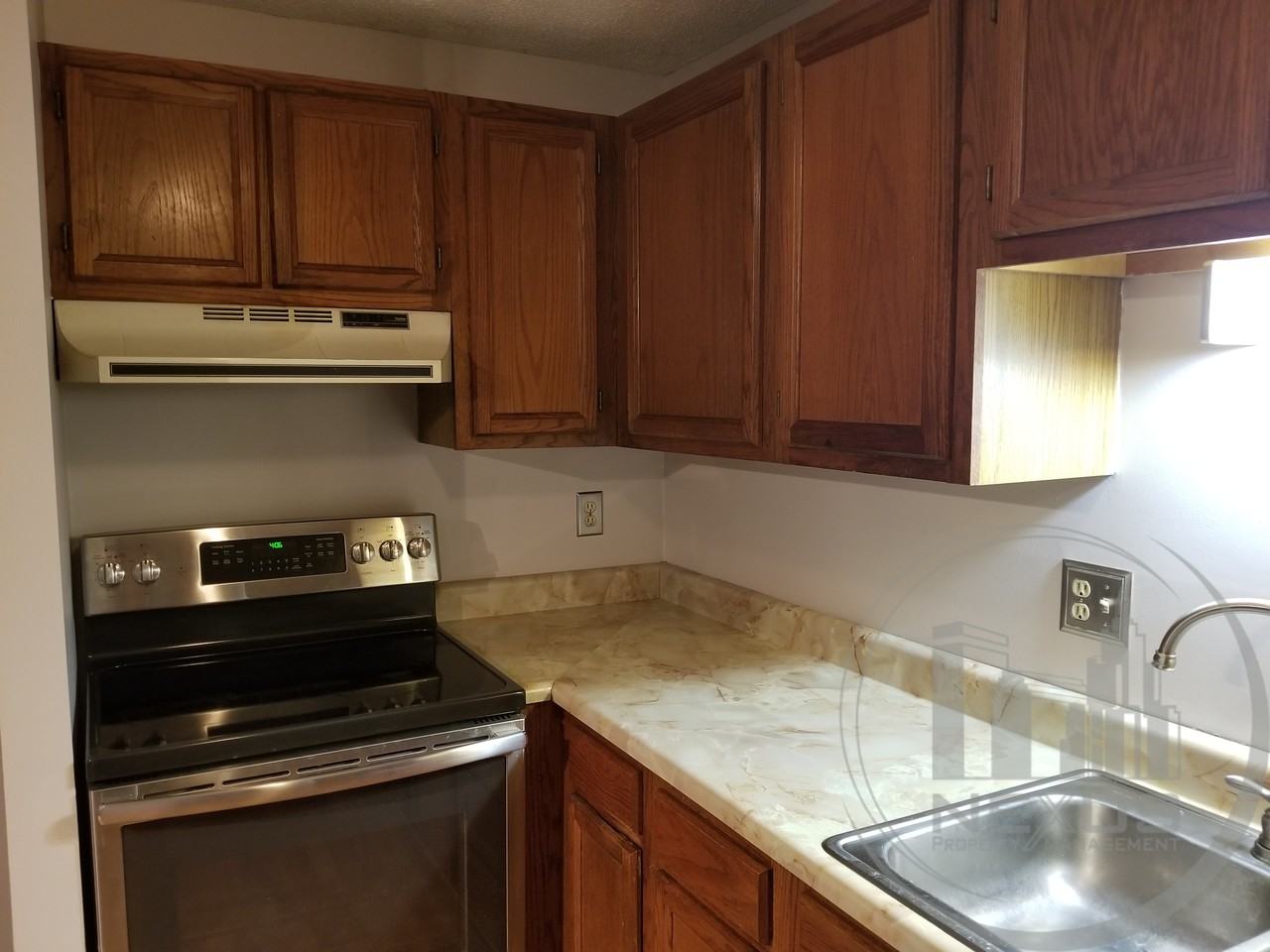 188 Argol St - Photo 3 of 34