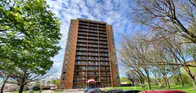 Adelaide Towers I Iii 1560 1570 1580 Adelaide St N London On N5x None Apartment For Rent Padmapper