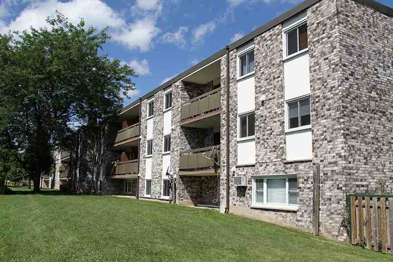 30 Bradmon Drive - Photo 2 of 9
