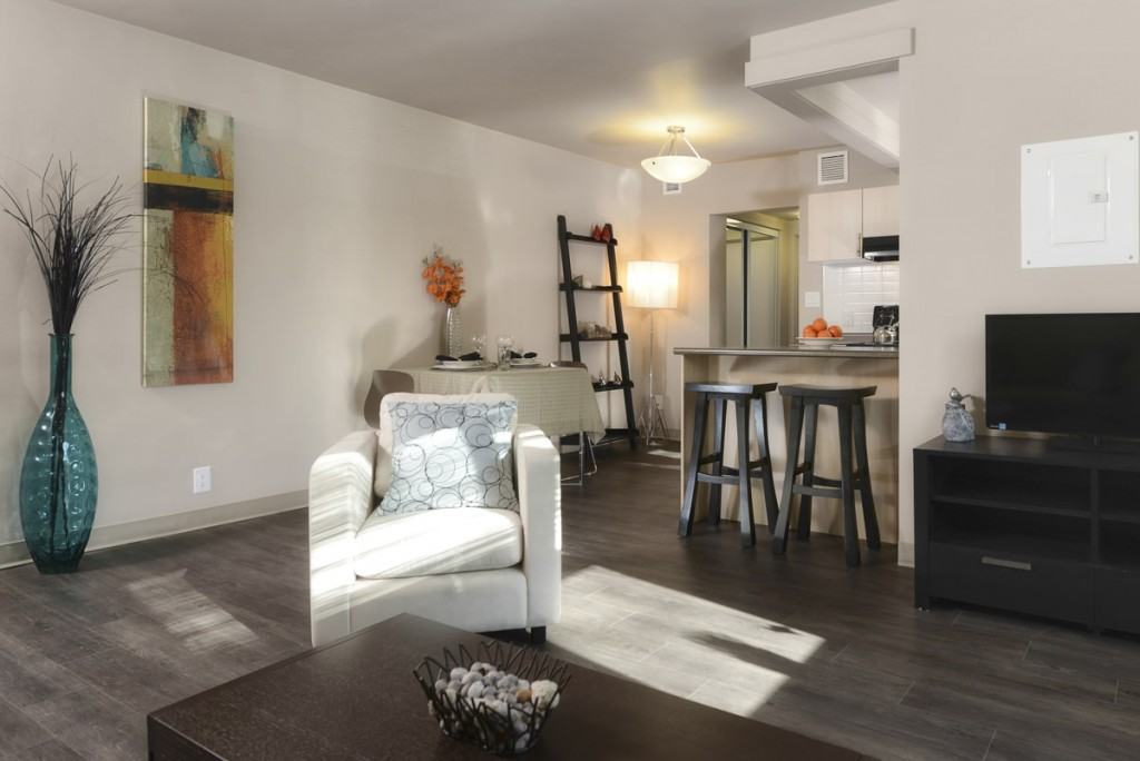 Grandview Apartments - Photo 2 of 17