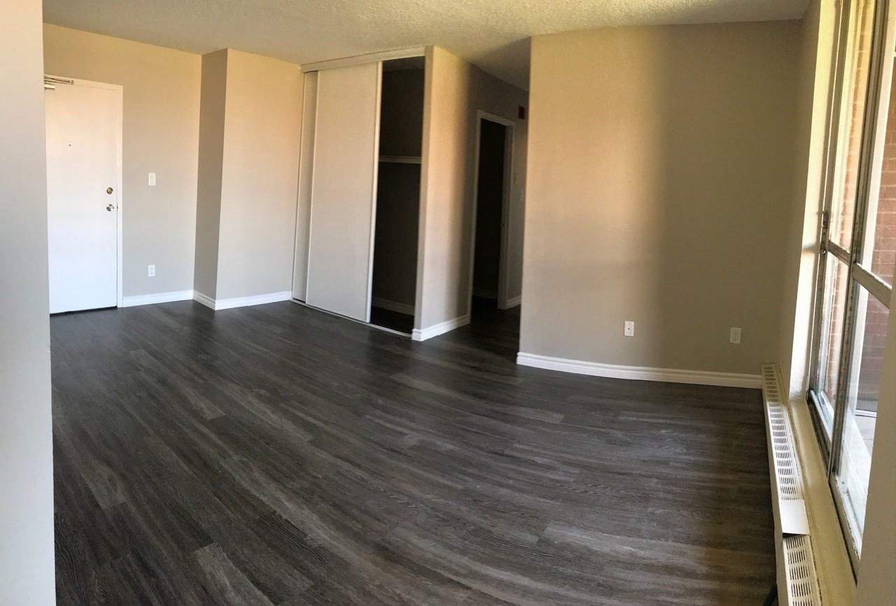 301, 341 Traynor Avenue #341 Trayno - Photo 2 of 12