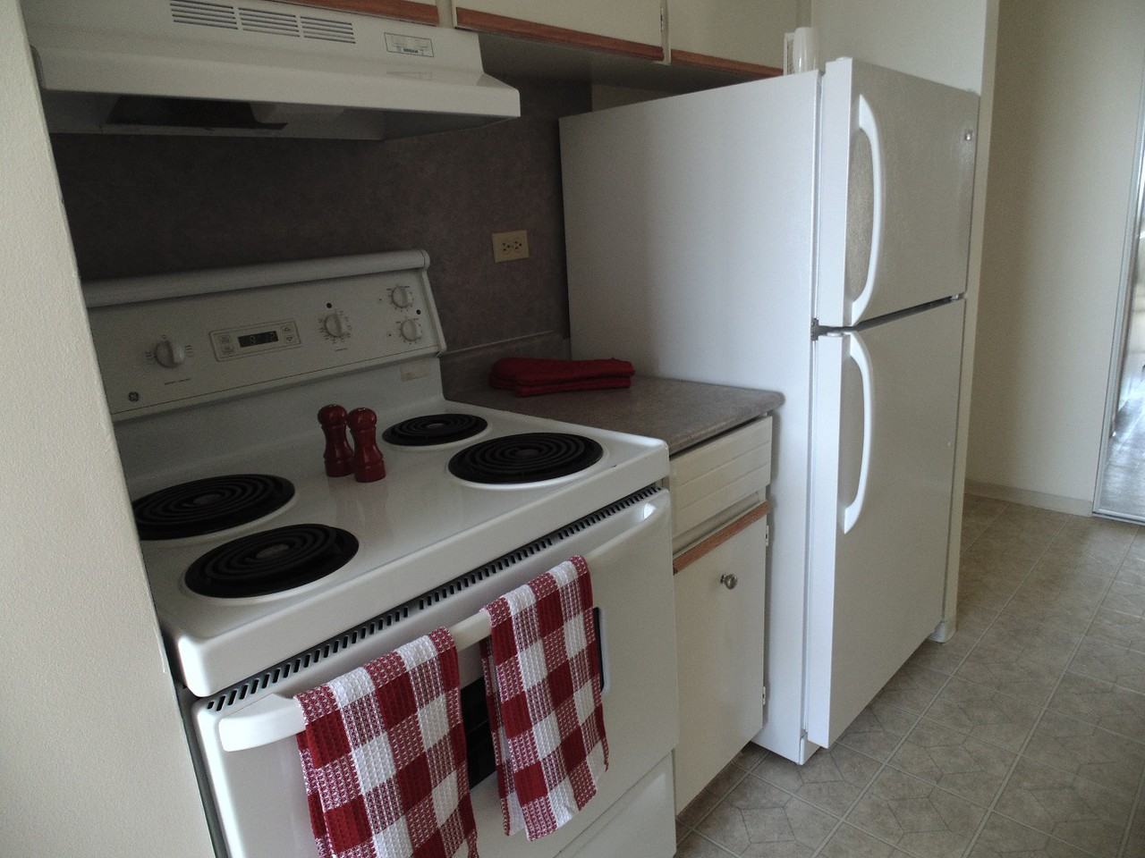 72 Donald Street - Photo 2 of 21