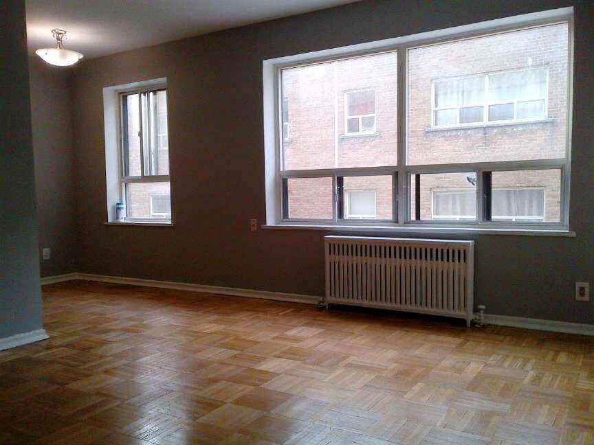 156 Kingston Road - Photo 3 of 5