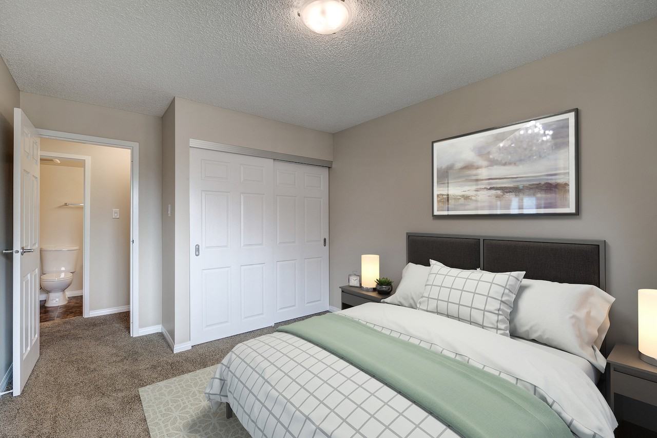 5425 144b Ave. - Photo 3 of 6