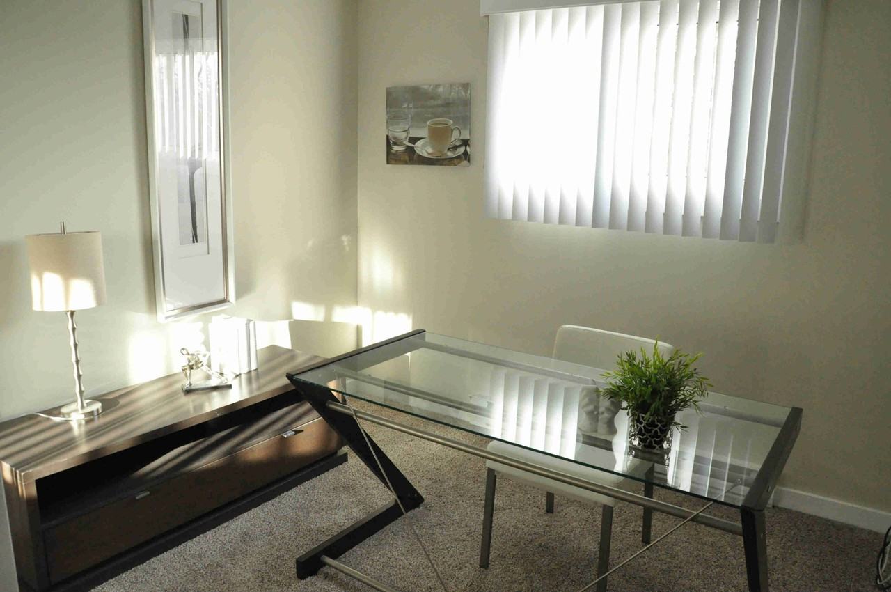 46 10-46 Sparrow Road - Photo 3 of 20