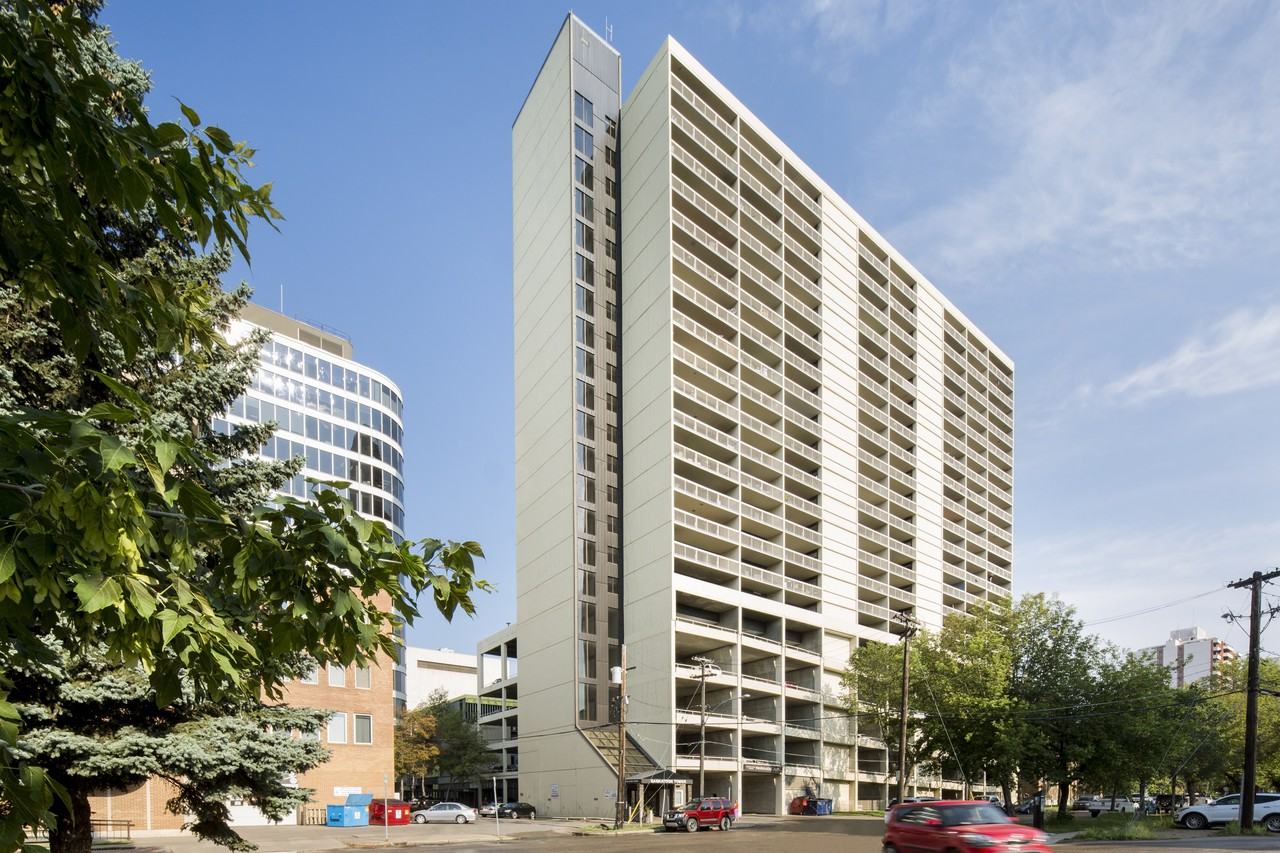 Saskatoon Tower Apartments for Rent 125 5th Ave N, Saskatoon, SK S7K 6A5 with 1 Floorplan Zumper