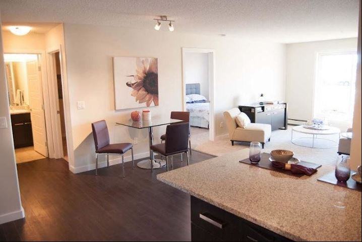 5008 4 Ave Sw - Photo 2 of 12