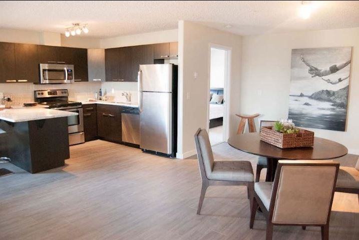 5008 4 Ave Sw - Photo 3 of 12