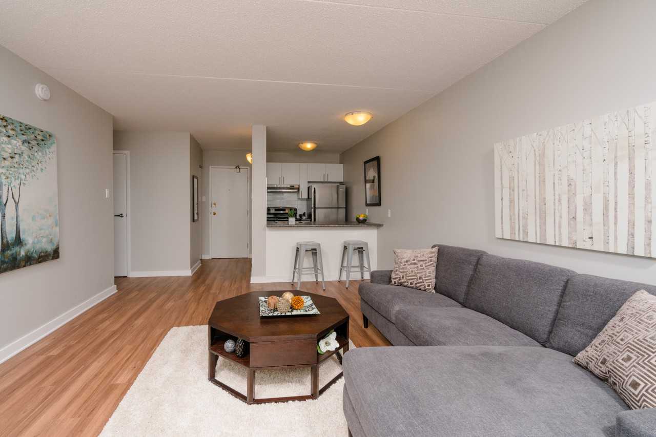 70 Garry - Photo 2 of 36