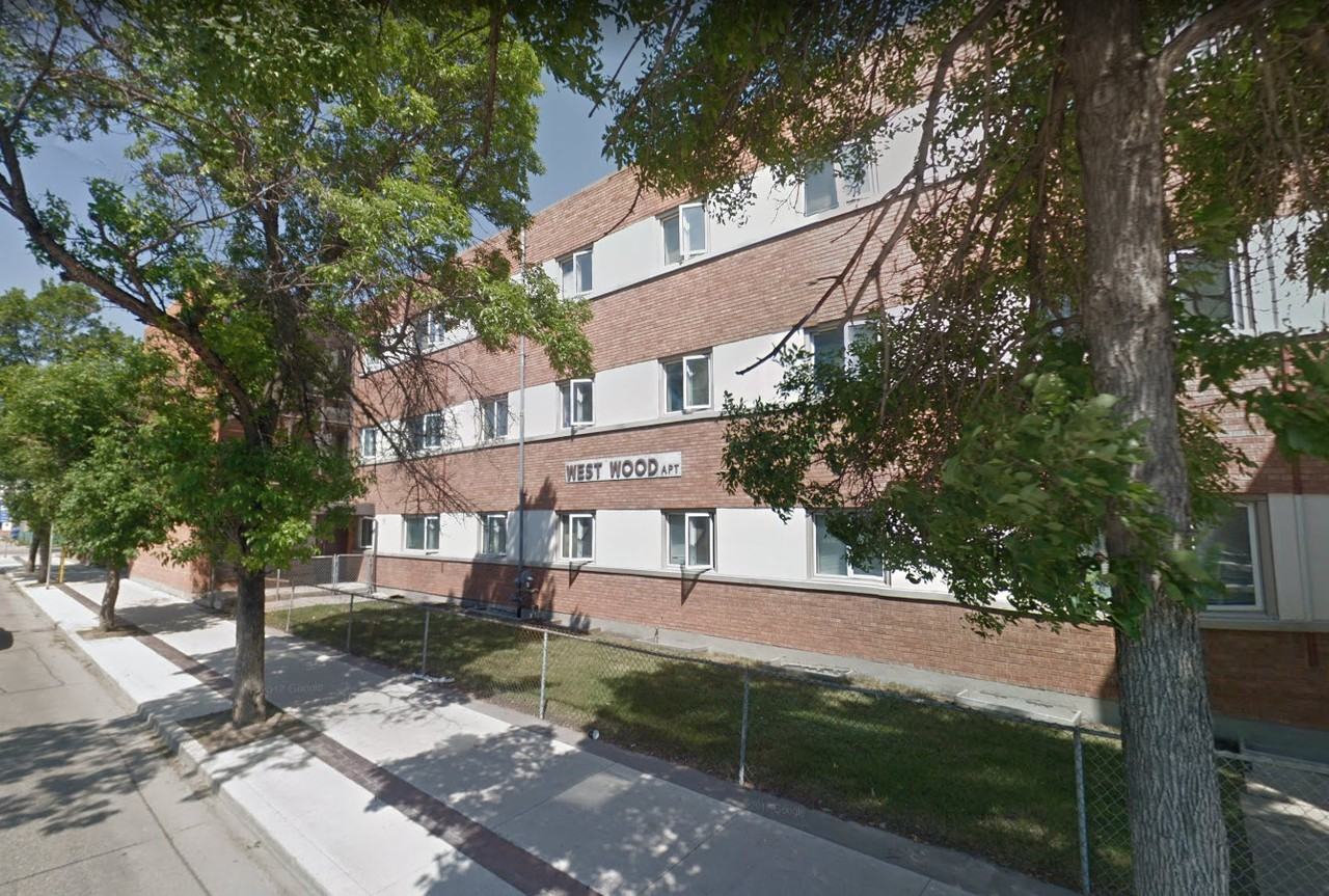 775 765-775 Ellice Avenue - Photo 2 of 7