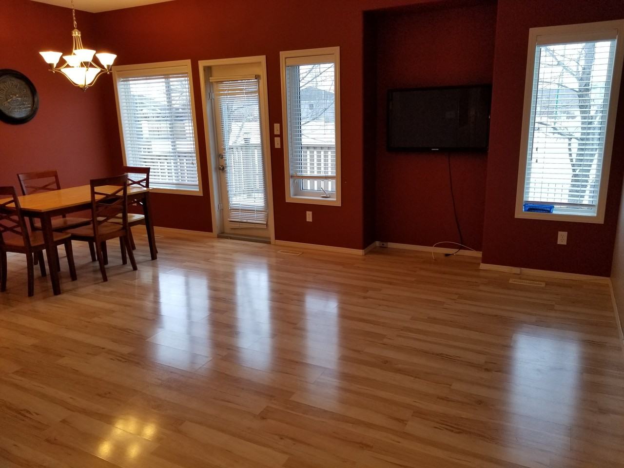 655 Kenderdine Road - Photo 2 of 18