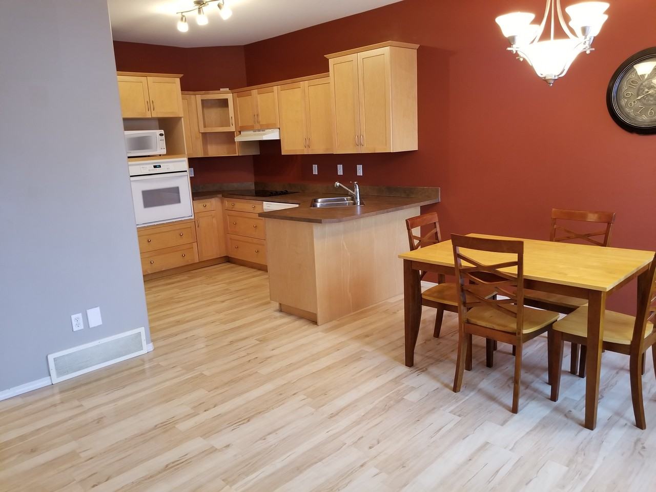 655 Kenderdine Road - Photo 3 of 18