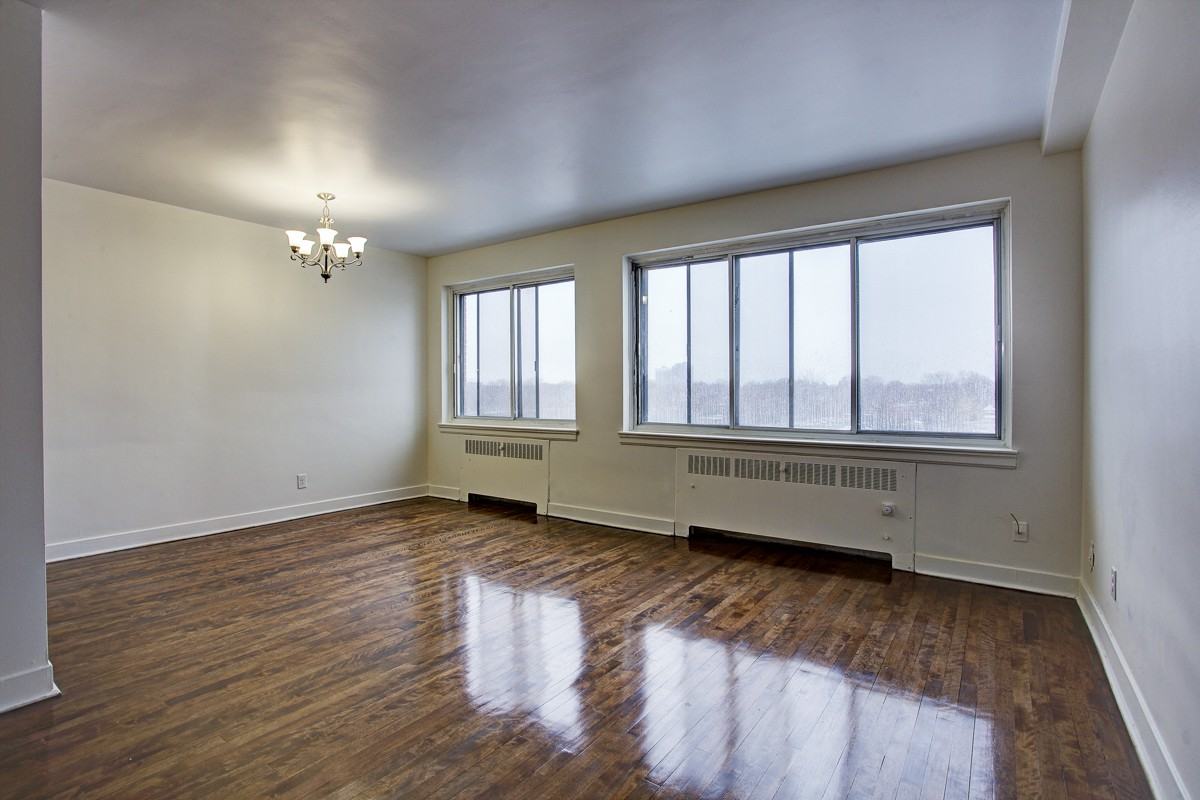 6950 Mayfield Towers - Photo 3 of 8