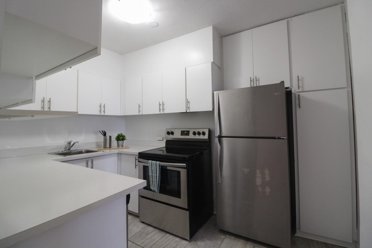 5120 Hampstead Towers, Montréal, QC H3X 2P6 Studio Apartment for Rent PadMapper