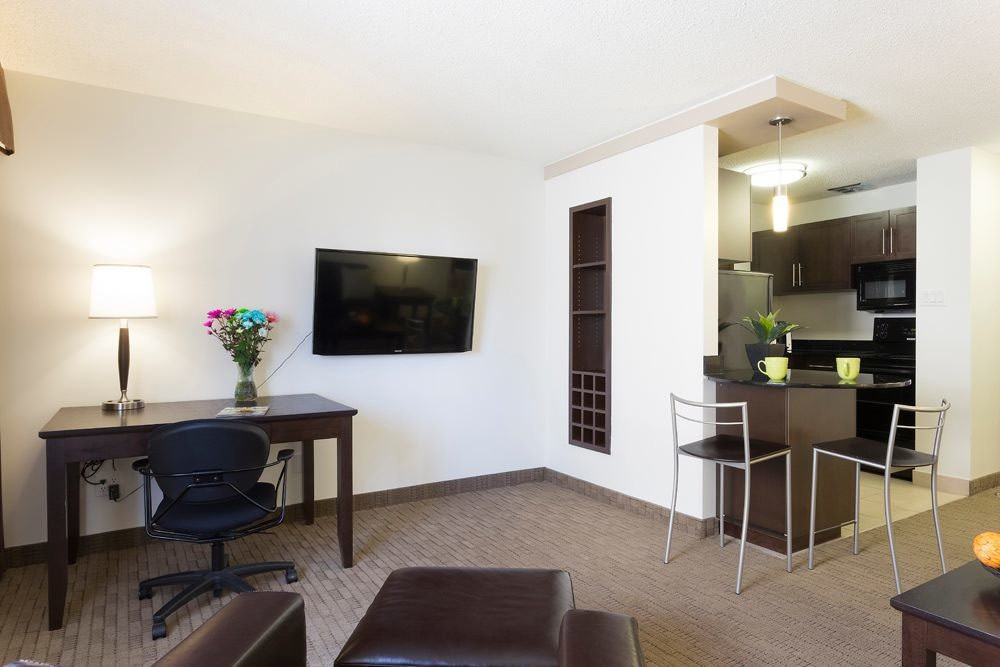 190 Smith Street - Photo 2 of 44