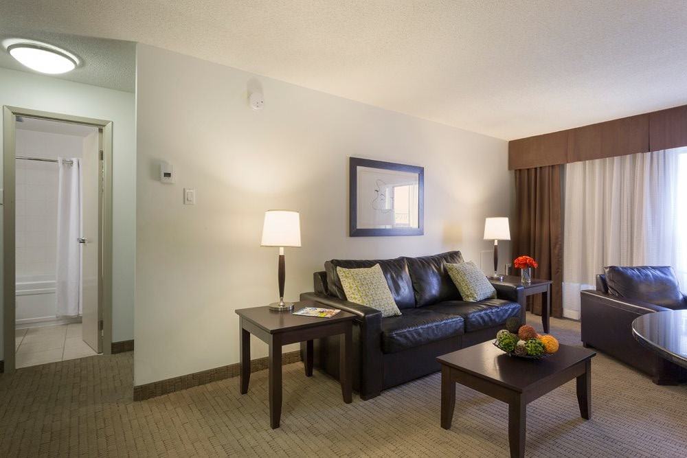 190 Smith Street - Photo 3 of 44