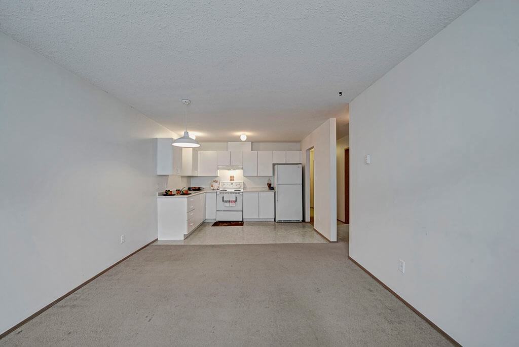 11044 100a - 11044 106 Avenue - Photo 2 of 40