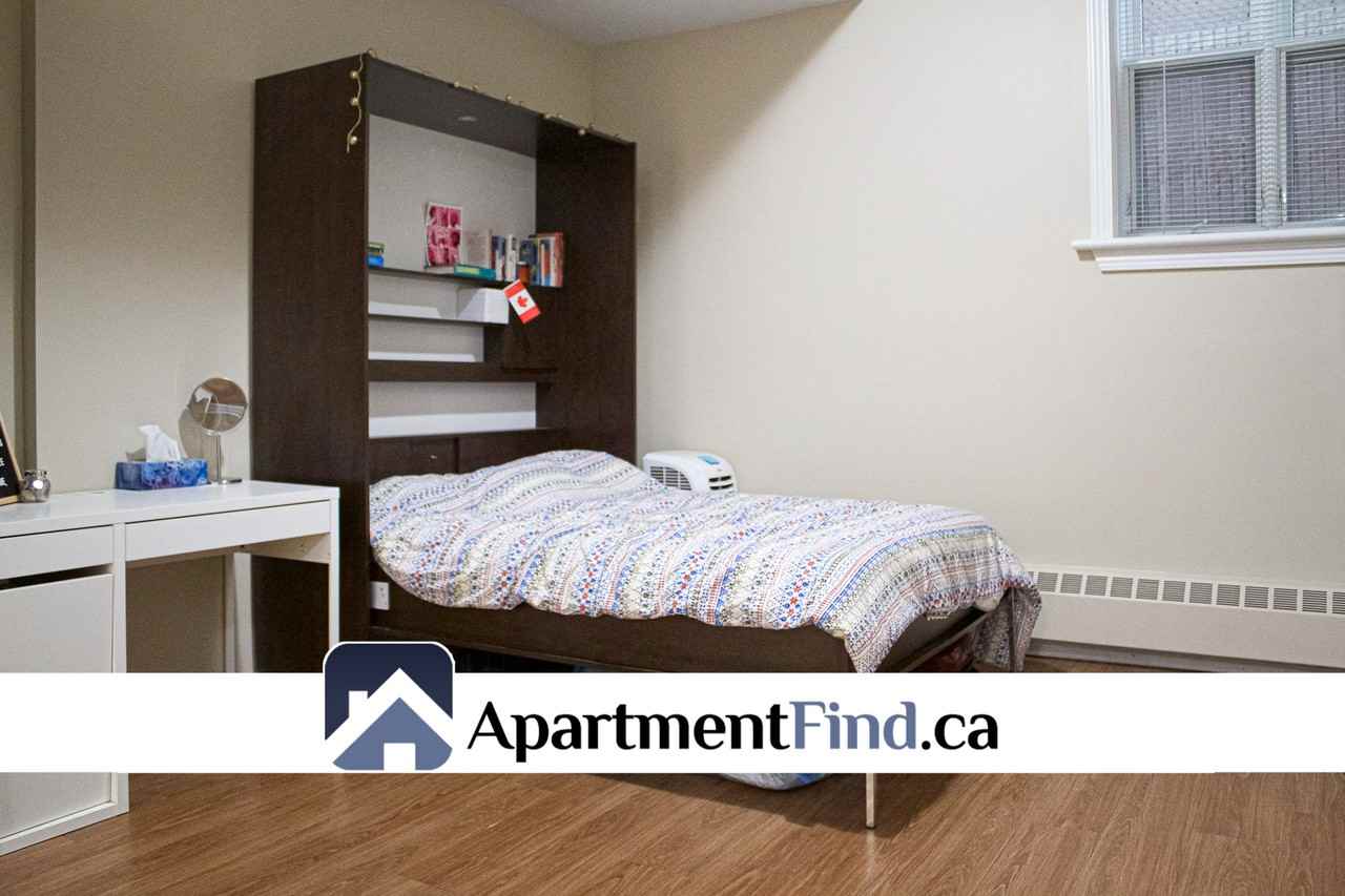 353 Friel Street - Photo 2 of 10