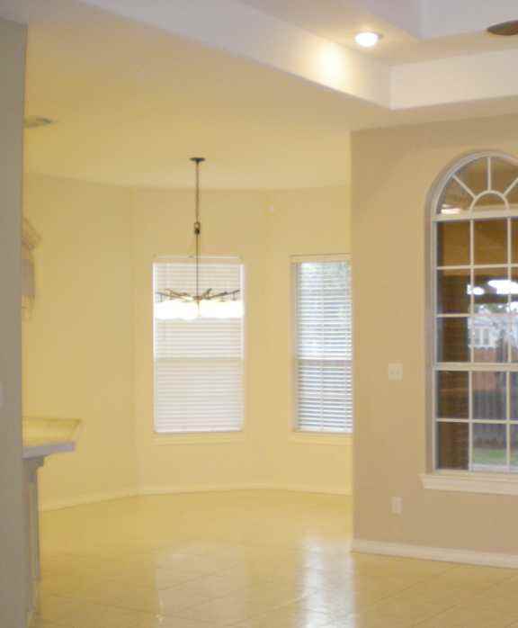 2913 North 45th Street - Photo 3 of 10