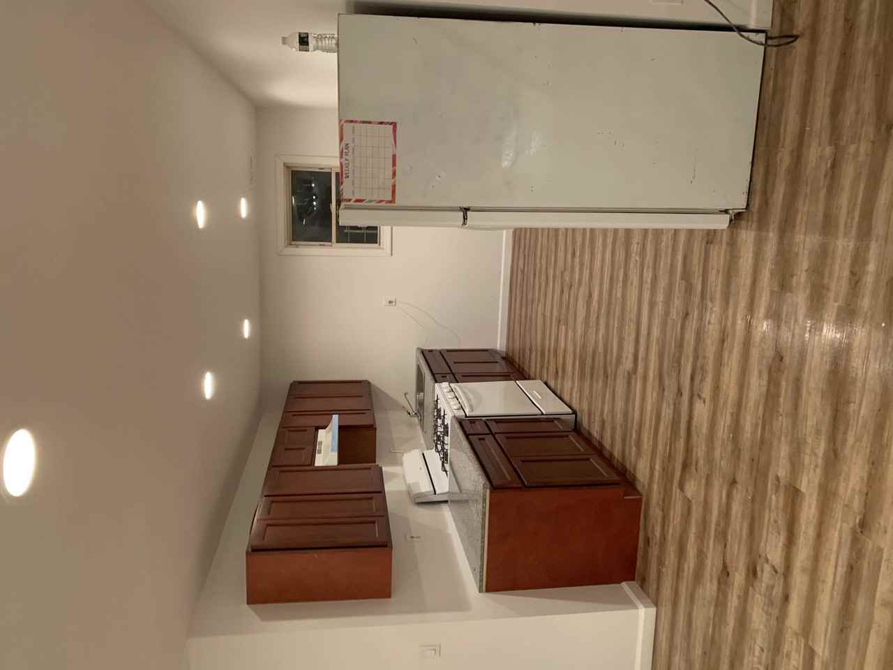 109 Laurel Avenen Unit 2 Fl - Photo 2 of 10