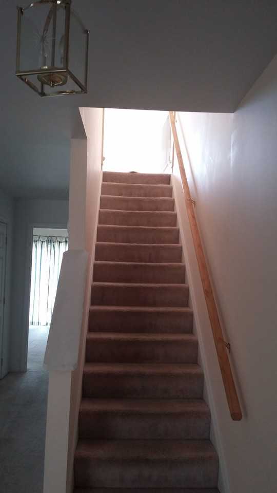 802 S Franklin St - Photo 2 of 27