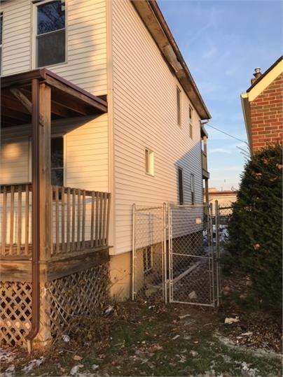 10321 South Green Street - 2 - Photo 2 of 19