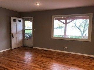 1121 Ivy Hall Lane - Photo 2 of 10