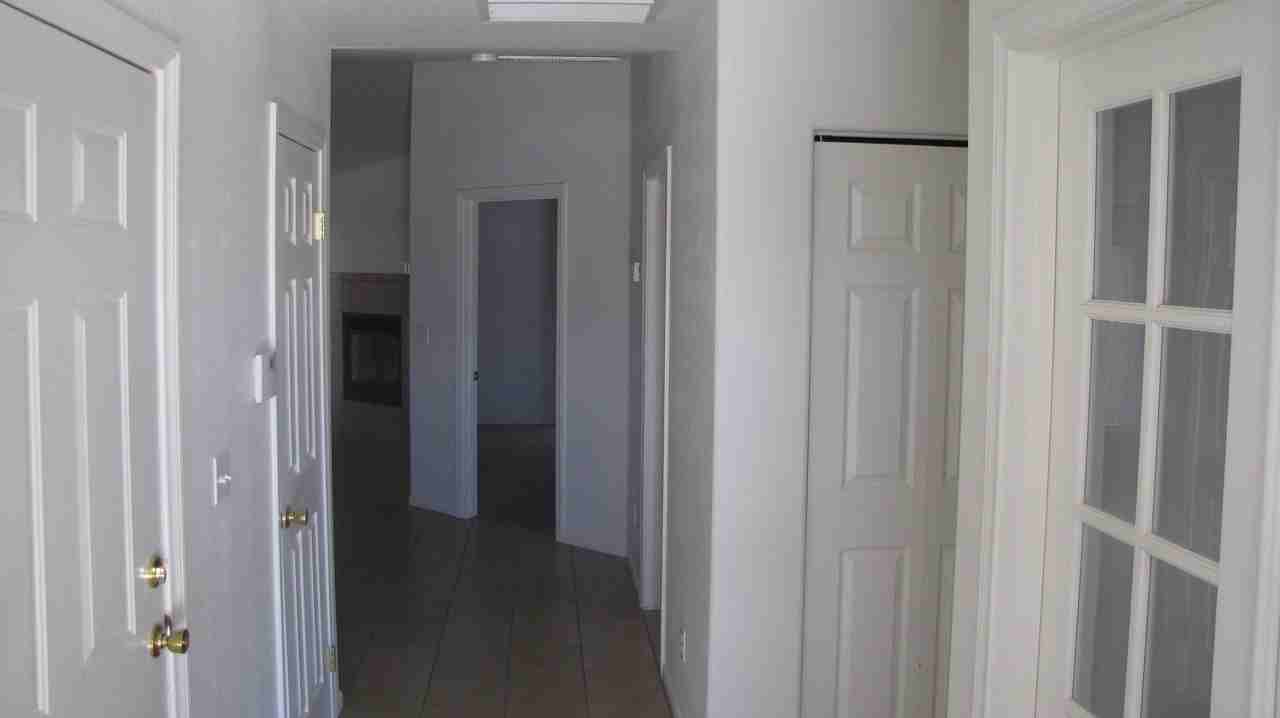 72248 Sunnyvale Dr - Photo 2 of 12