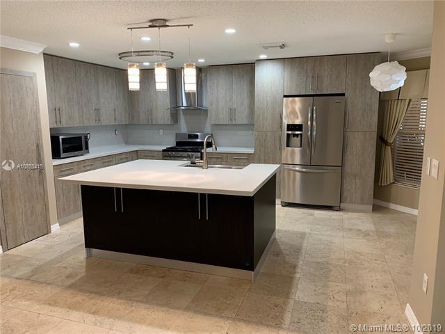 4216 SW 153rd Ter - Photo 3 of 6