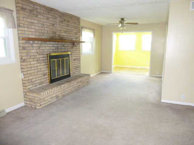 7415 Old Milford Rd - Photo 3 of 17