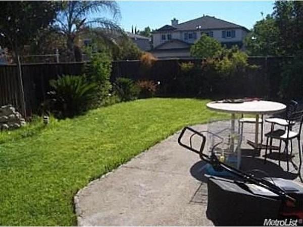 97 Primrose Ct - Photo 3 of 7