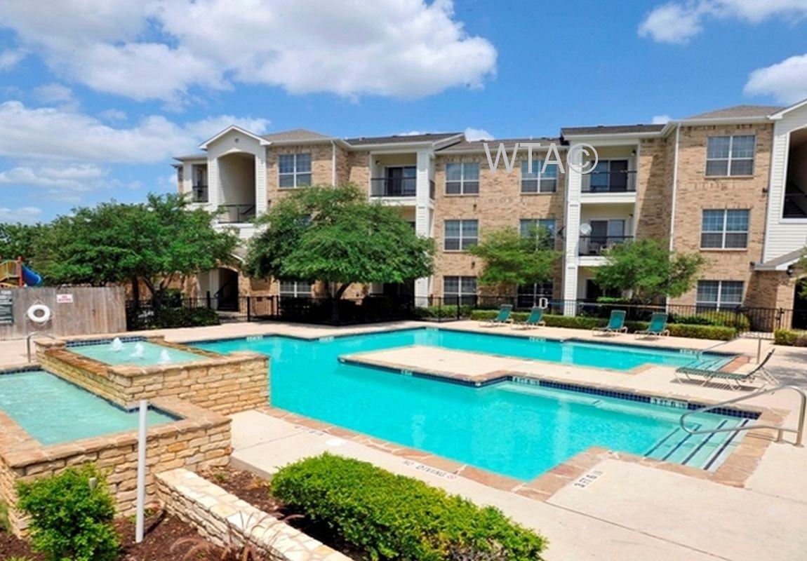 300 Off Rent, San Antonio, TX 78238 2 Bedroom Apartment for Rent