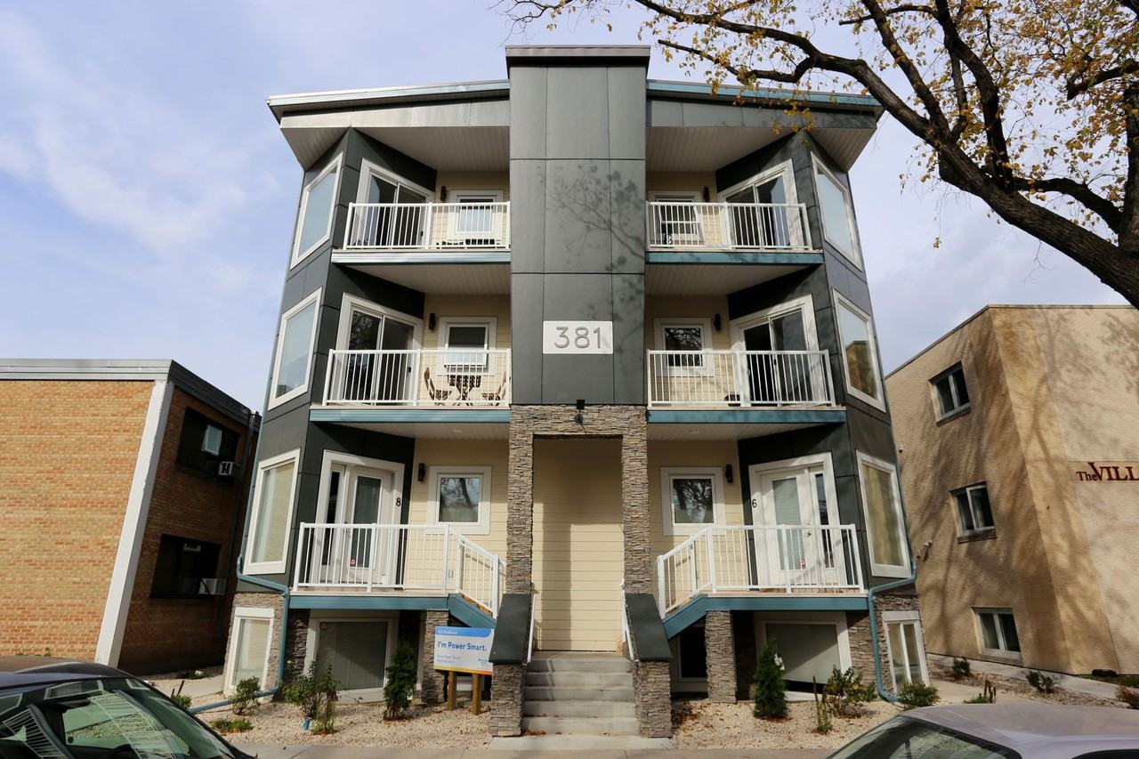 381 Stradbrook Avenue 8, Winnipeg, MB R3L 0J7 2 Bedroom Apartment for