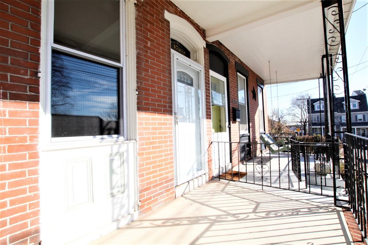 4703 Sheldon Street - Photo 2 of 45