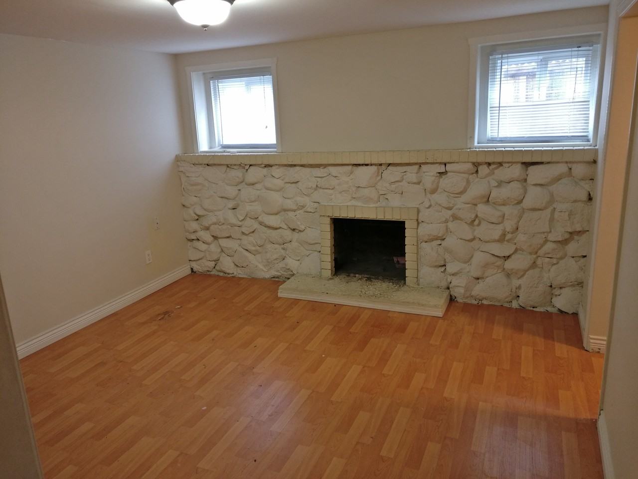 3738 Sunset Street - Photo 3 of 8