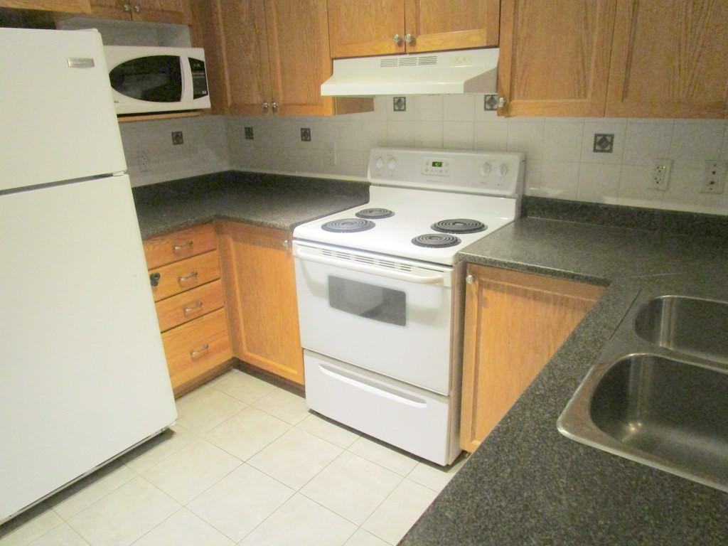 130 Berrigan Drive ##68 - Photo 2 of 15