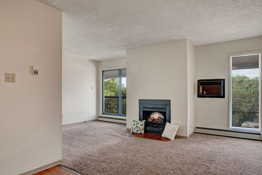 101 Cambridge Avenue - Photo 2 of 18