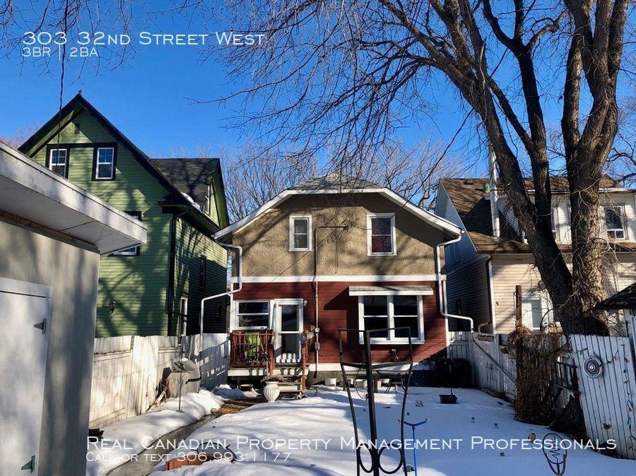 303 32nd Street West - Photo 3 of 20