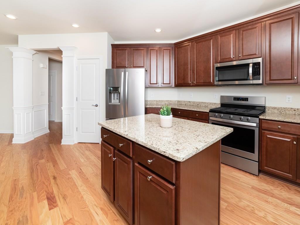 120 University Ave Unit 2306