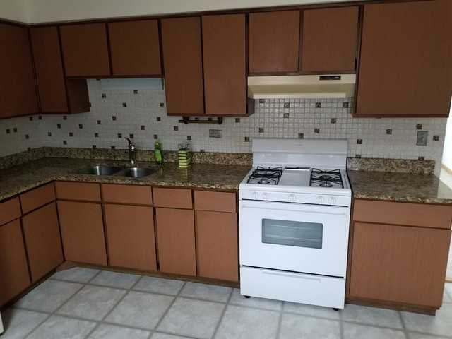 8557 Bryn Mawr #3N - Photo 2 of 11