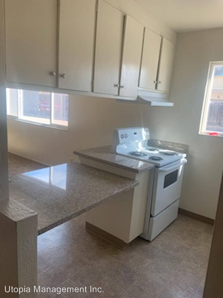 337 - 339 Schafer Rd - Photo 3 of 10