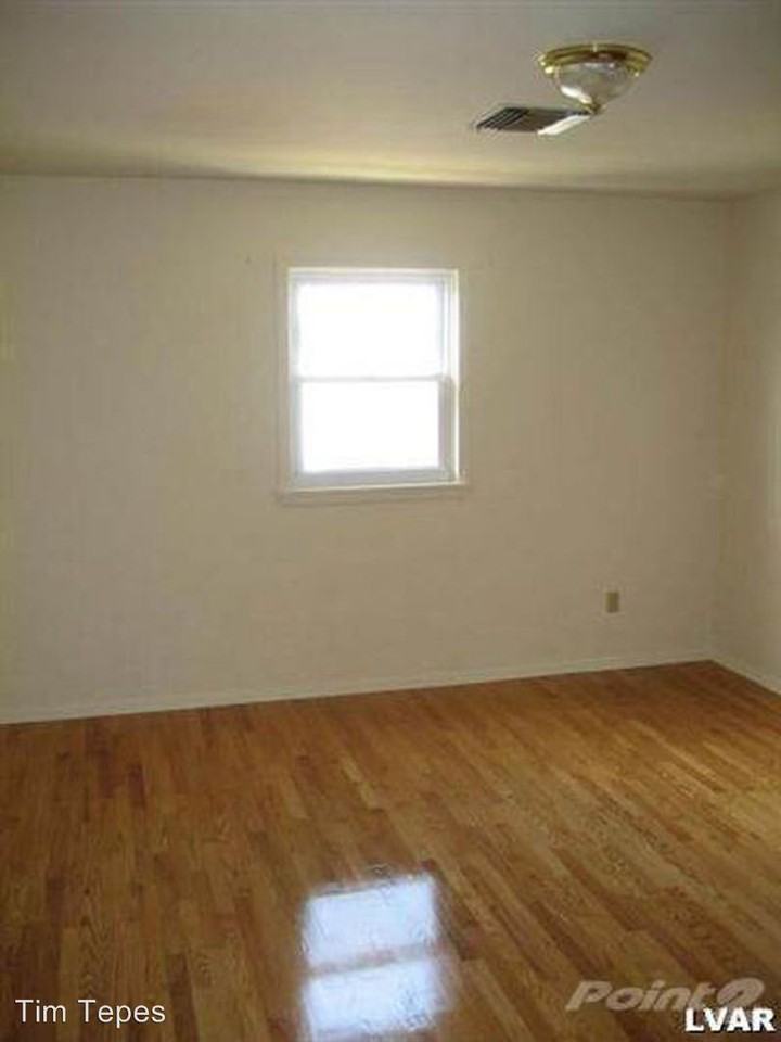 2809 W. 28th Street - Photo 3 of 7