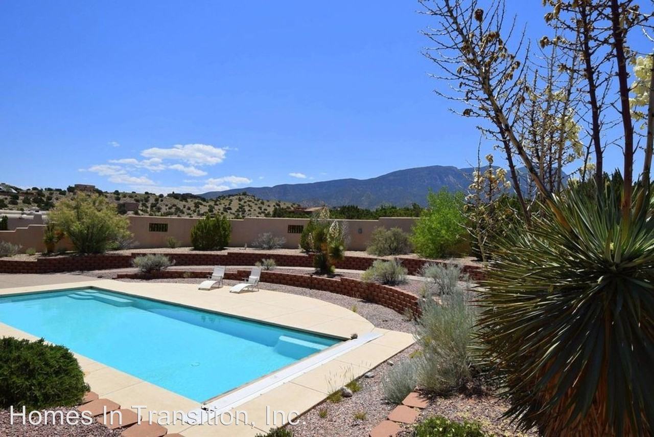 22 Tierra Madre Ct - Photo 3 of 20