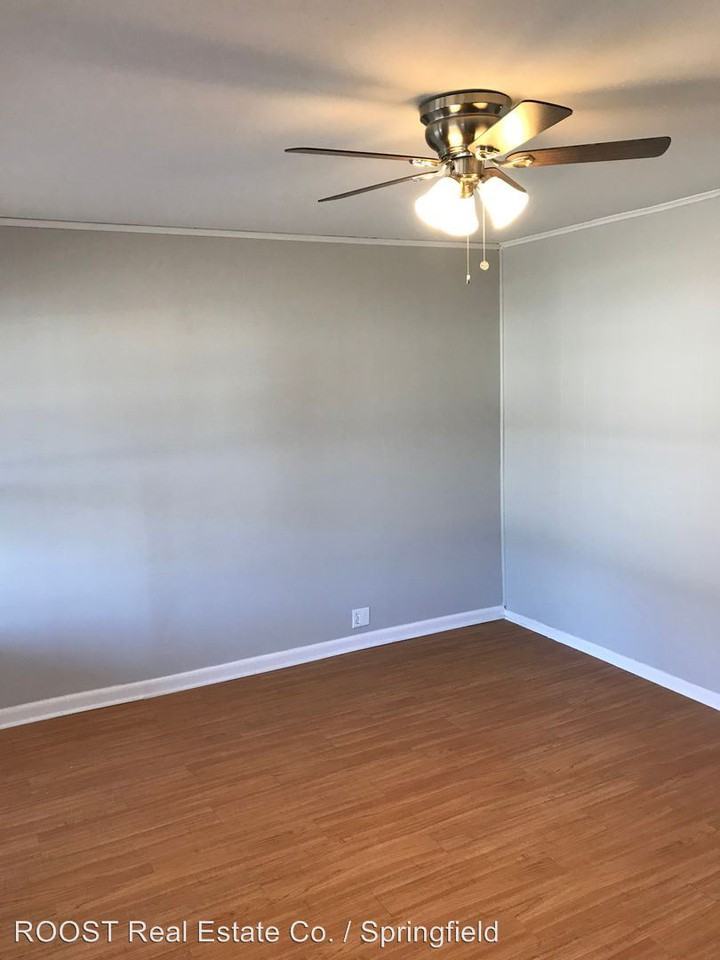 533 Tarimore Drive - Photo 3 of 14