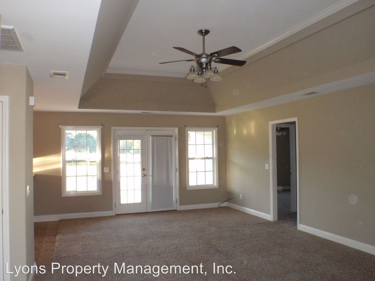 6693 Herring Rd - Photo 2 of 14