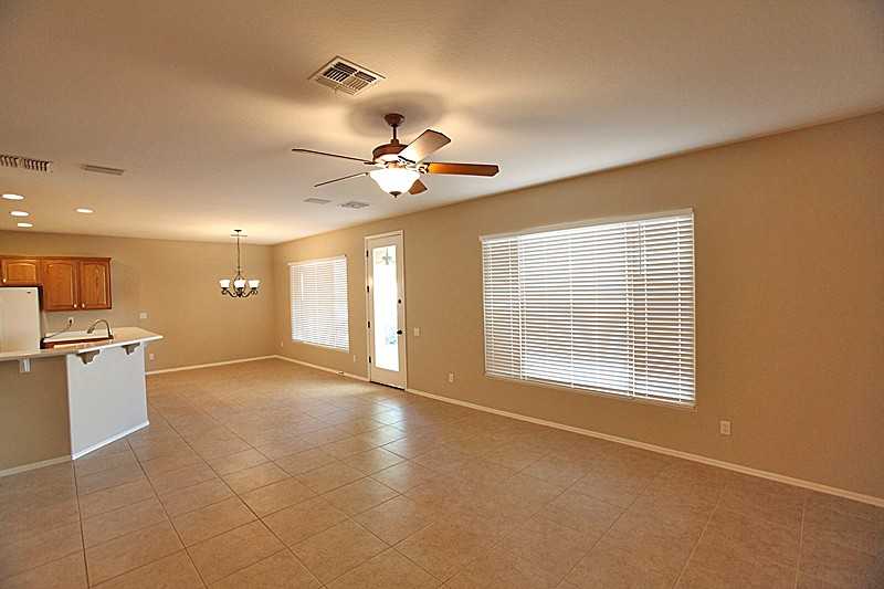 12944 W Junipero Dr - Photo 2 of 21