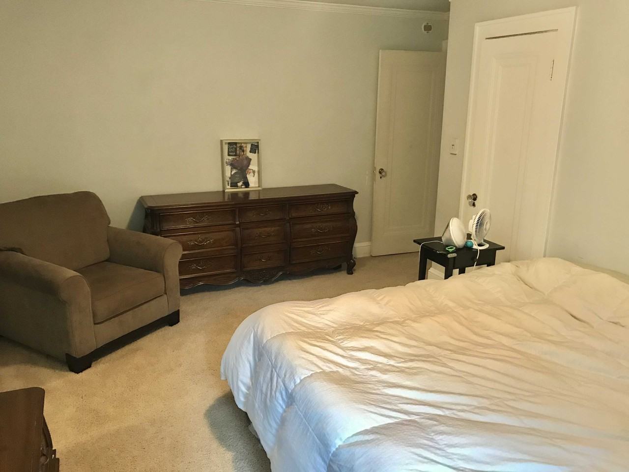 4132 Drew Avenue South - Photo 3 of 10