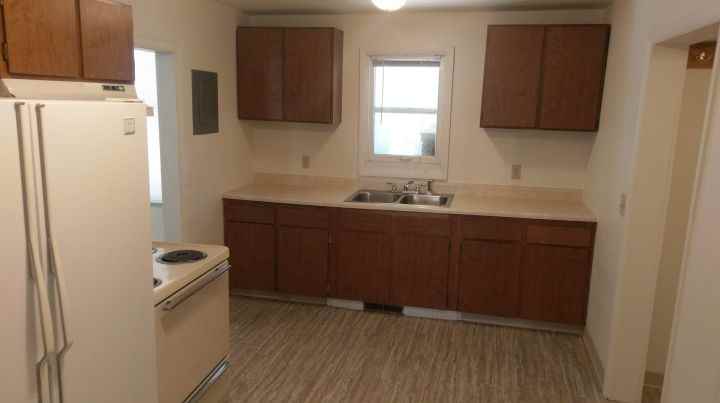 4131 Buchanan Ave - Photo 2 of 5