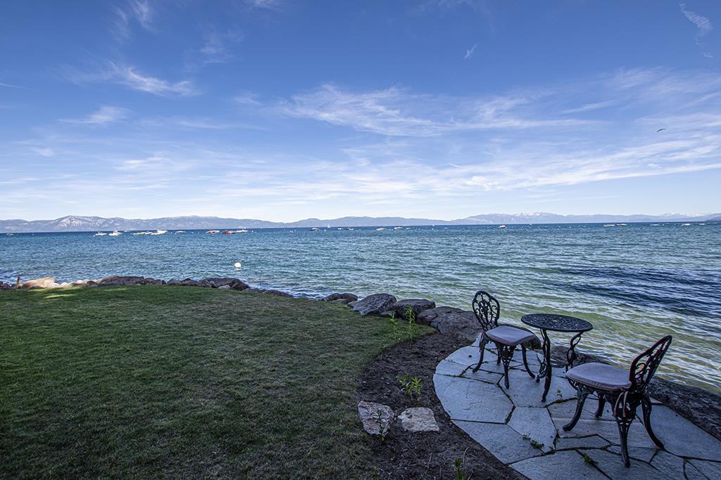 636 Olympic Drive - Photo 3 of 10